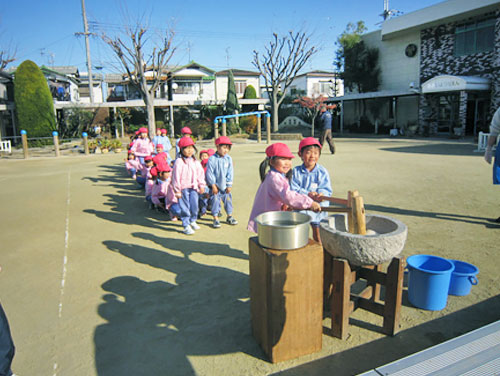 おもちつき